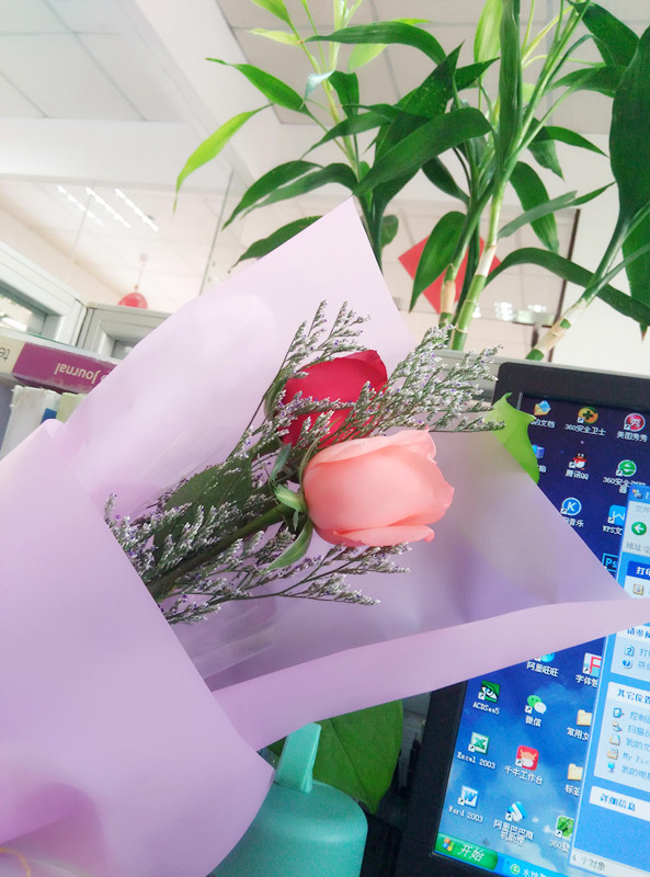 情人節(jié),三升化工,<a href='http://www.china-023.com' class='keys' title='點(diǎn)擊查看關(guān)于涂料助劑的相關(guān)信息' target='_blank'>涂料助劑</a>,顏料,色漿,染料,色精,水性樹脂